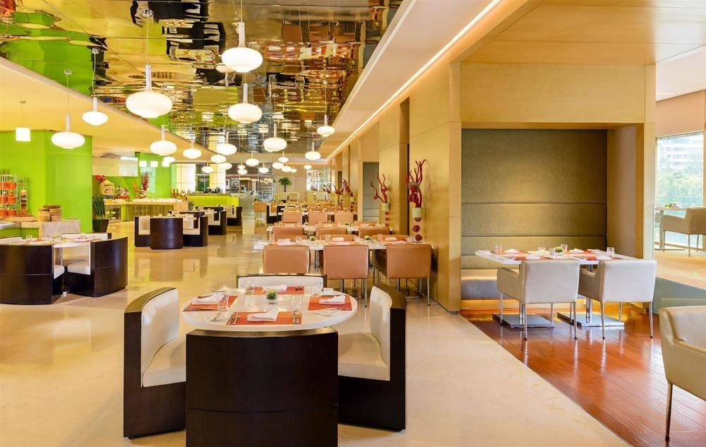 The Westin Beijing Chaoyang Hotel Buitenkant foto